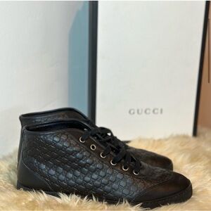Gucci Black High-Top Sneakers with Textured Leather and Lace-Up Design